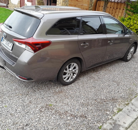 Toyota Auris cena 63800 przebieg: 120000, rok produkcji 2017 z Warszawa małe 29